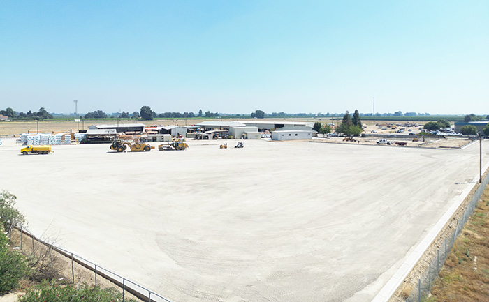 Image of grading and paving job in Sanger, CA.